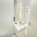 Vibrant Ii 아파트 세투발
