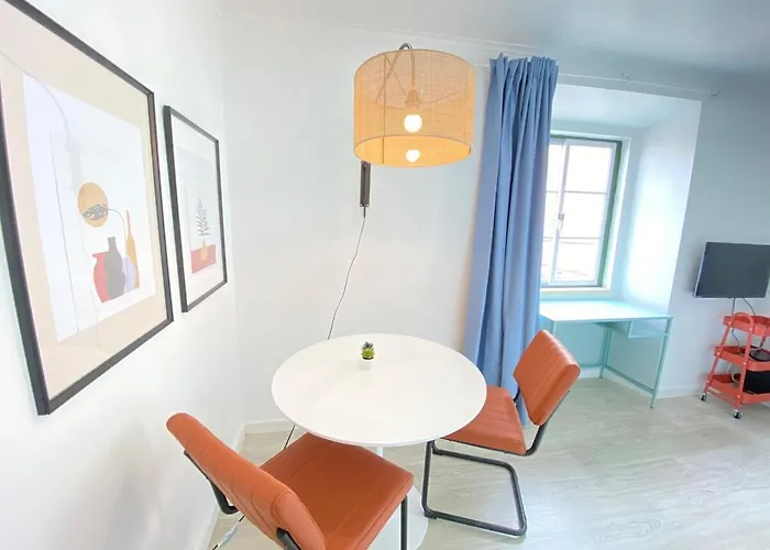 Vibrant Ii Σετούμπαλ